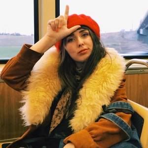 Meet your Posher, Kate